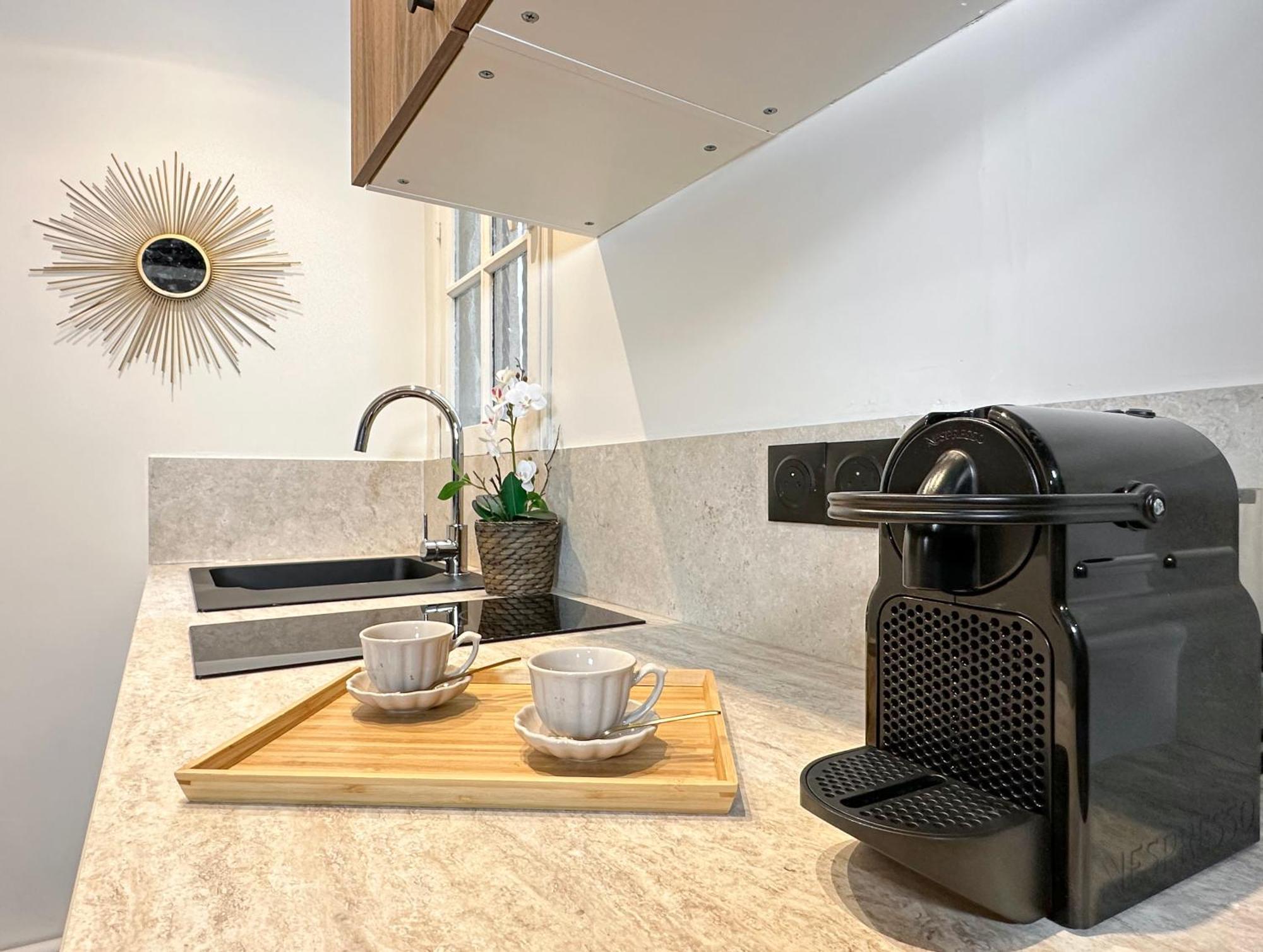 Chic Louvre Apartment ปารีส ภายนอก รูปภาพ